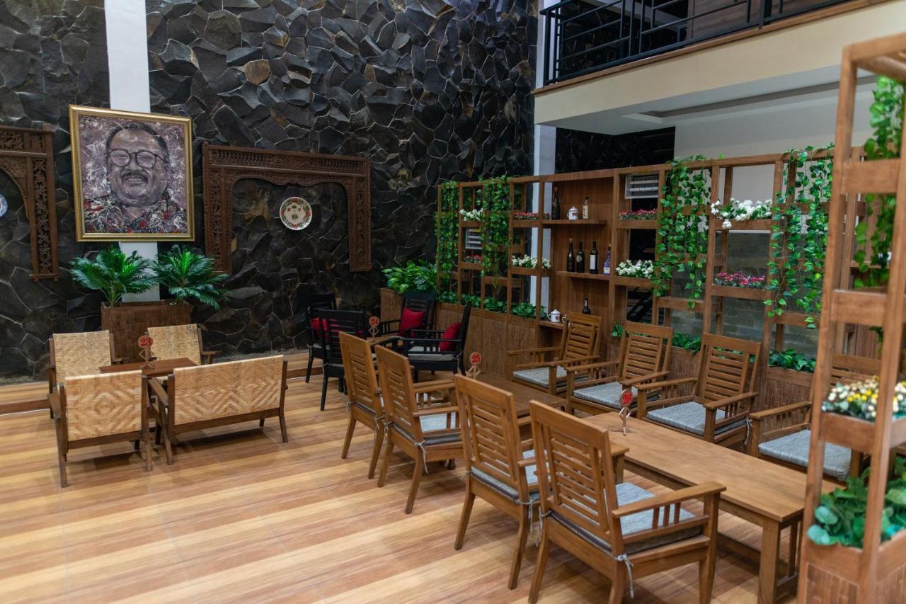Baratha Hotel & Resto Bondowoso Exterior photo